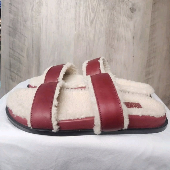 M. Gemi New The Aida Fur Strappy Sandals Red Size 8 Women’s RARE - Picture 8 of 8